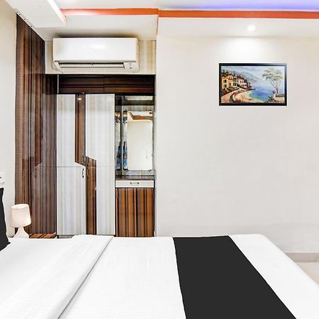 Super Hotel O Tagore Park Ruby Road Kalkata Exteriér fotografie