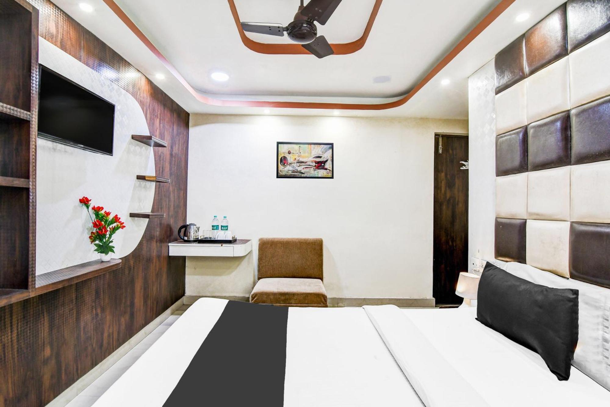 Super Hotel O Tagore Park Ruby Road Kalkata Exteriér fotografie