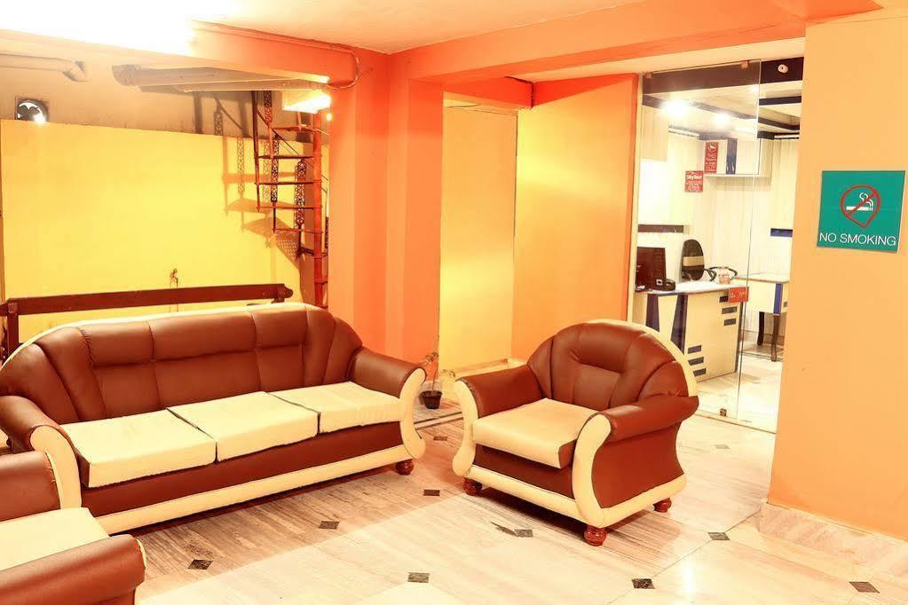 Super Hotel O Tagore Park Ruby Road Kalkata Exteriér fotografie