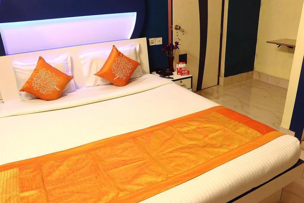 Super Hotel O Tagore Park Ruby Road Kalkata Exteriér fotografie